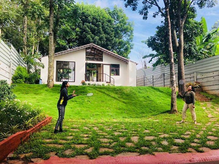 Aakriti Homestay Chikmagalūr Exteriör bild