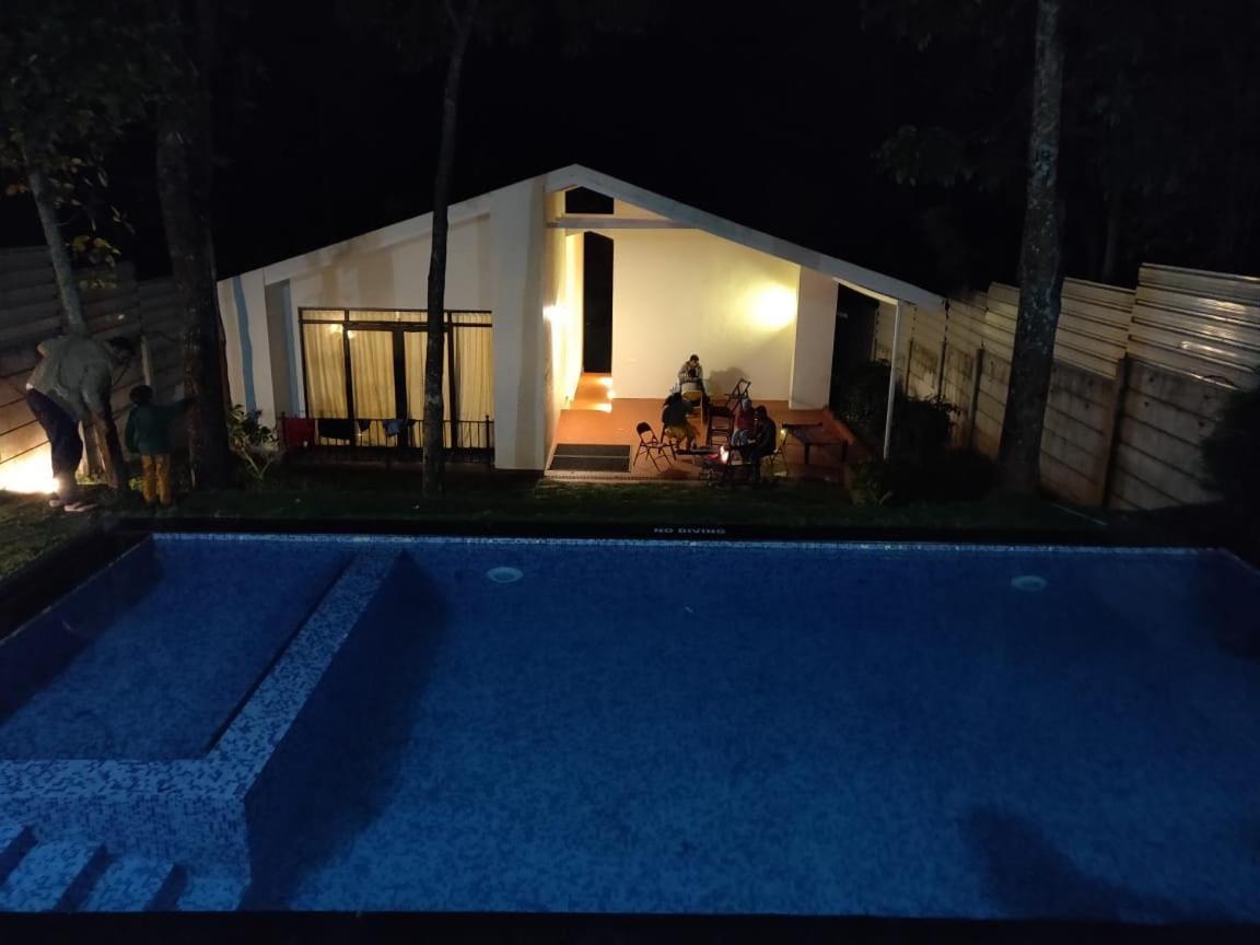 Aakriti Homestay Chikmagalūr Exteriör bild